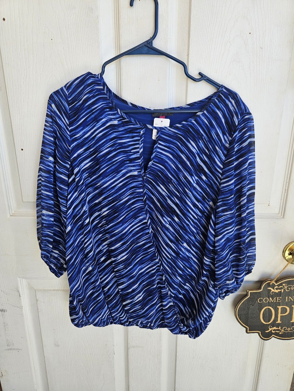 Vince Camuto Women's Blue & Black Stripe Blouse Size Medium Guc Business Casual